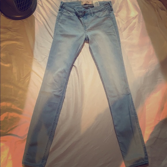 light hollister jeans